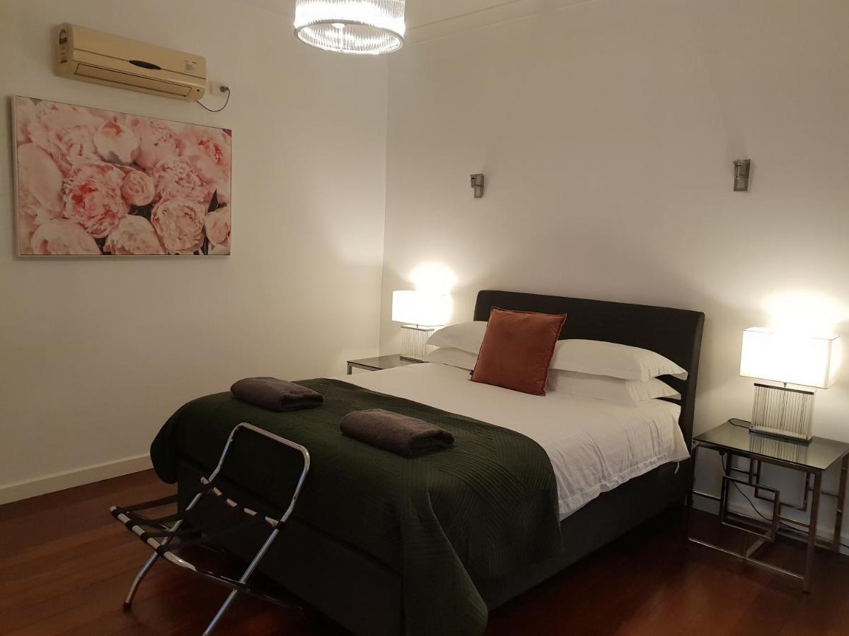 Leisurely Manor - Spacious Three Bedroom Home In Fremantle Bagian luar foto