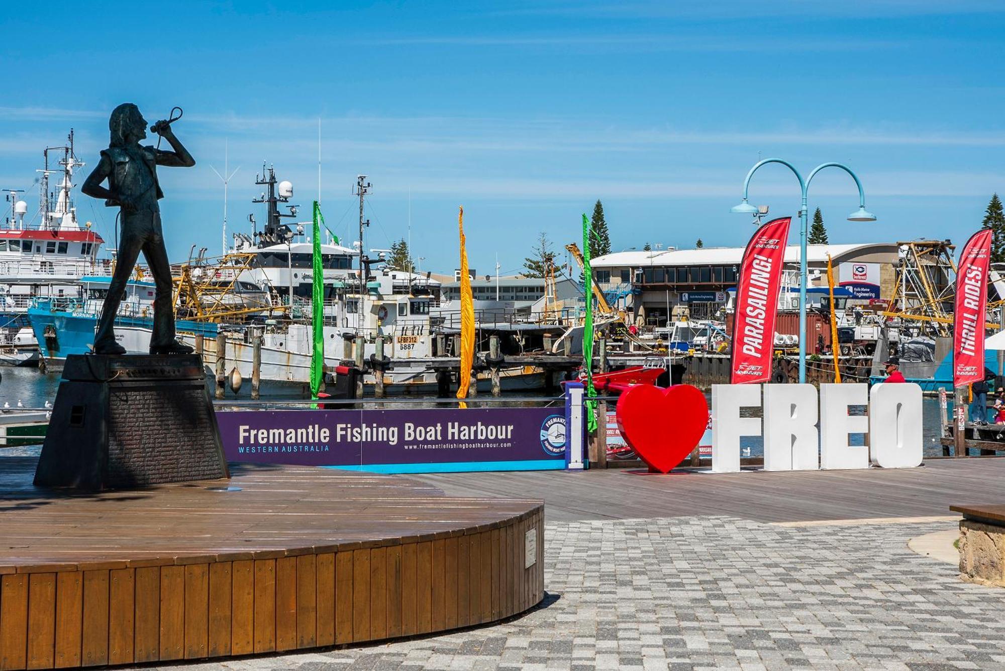 Leisurely Manor - Spacious Three Bedroom Home In Fremantle Bagian luar foto